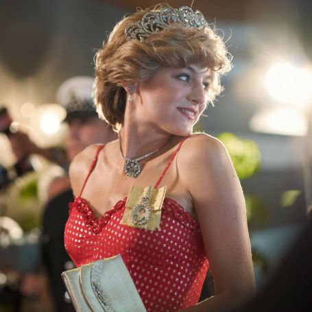 Emma Corrin as princess Diana.